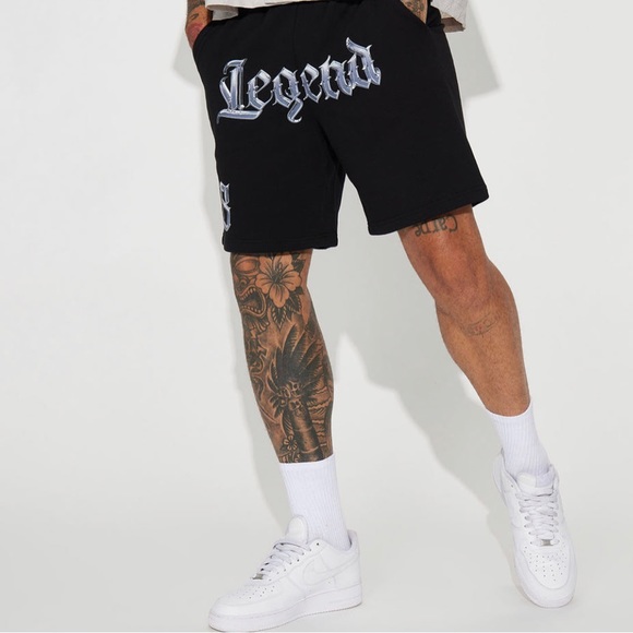 Black shorts that say “ Legend “ - Picture 3 of 5